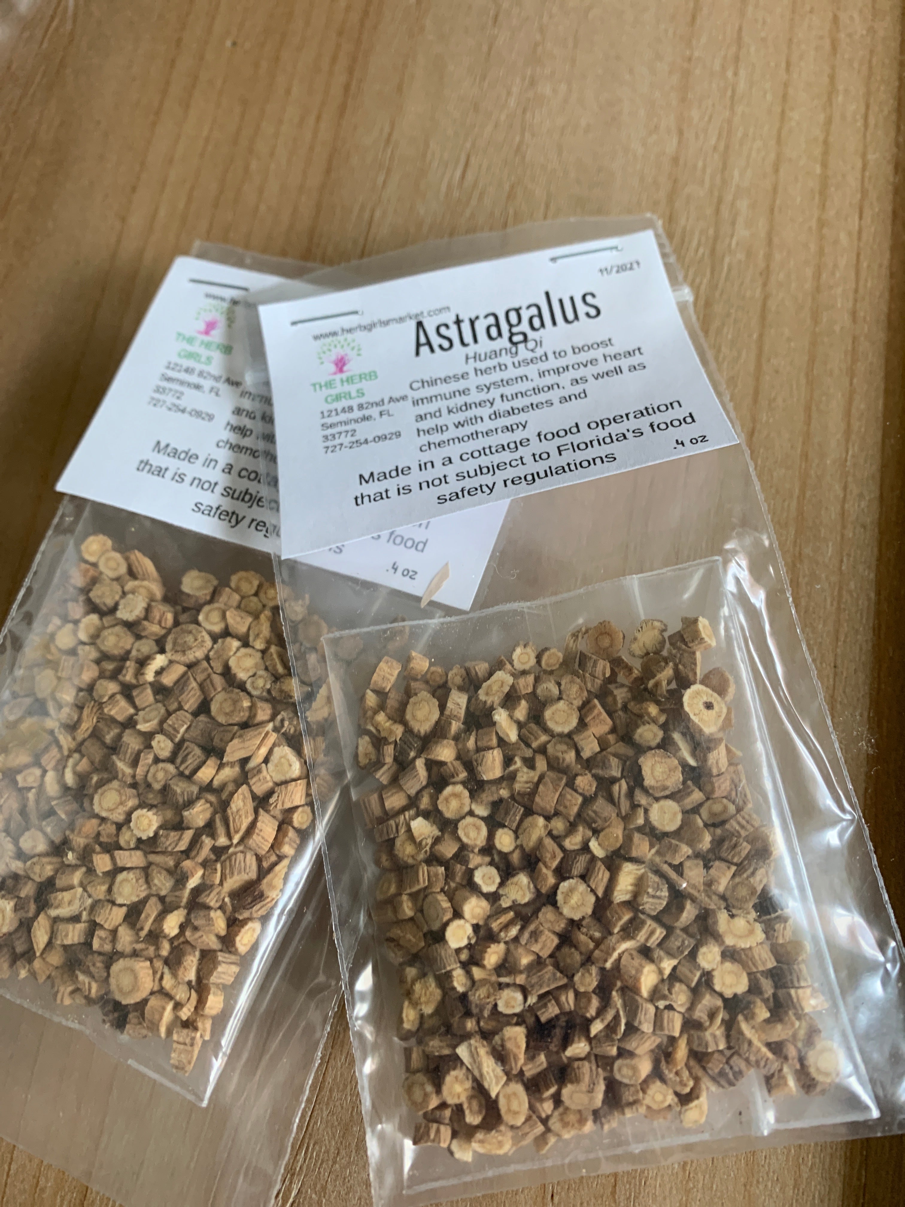 Astragalus Root c/s