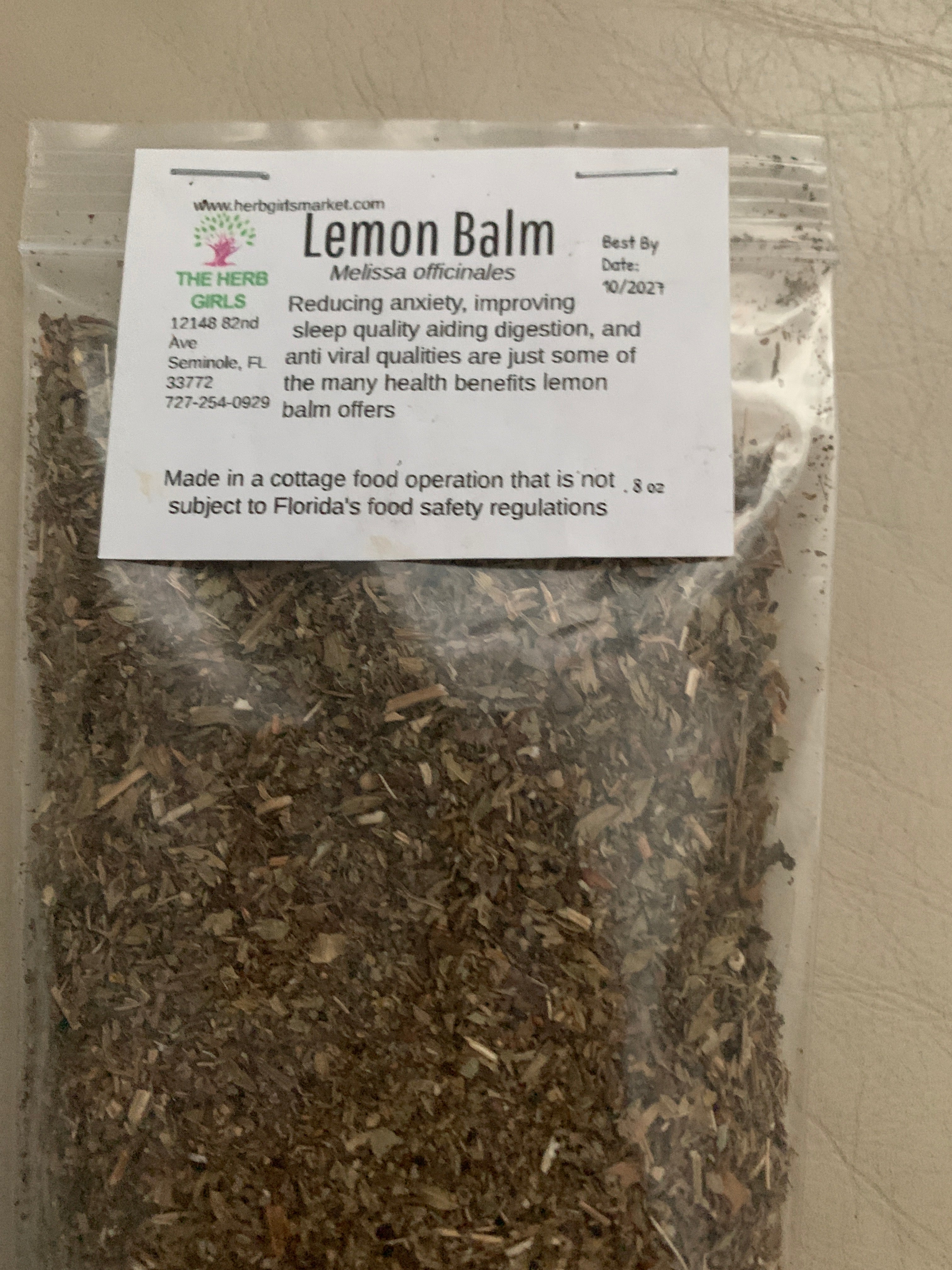Lemon Balm leaf